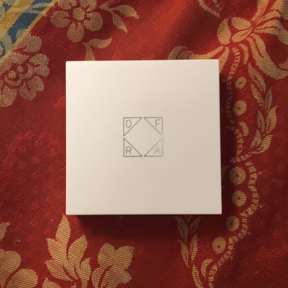 OFRA Rodeo Drive highlighter. Brand new! - Picture 2 of 4